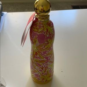 NWT Lilly Pulitzer Water Bottle